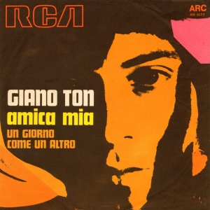 AMICA MIA/UN GIORNO COME UN ALTRO